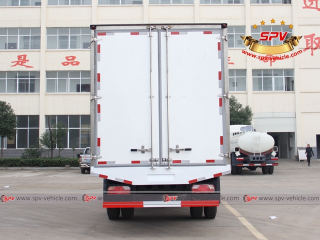 CAMC refrigerator truck back side view